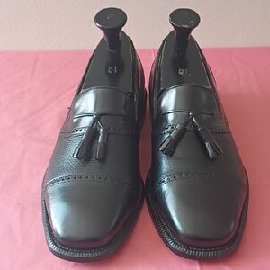 Giorgio Brutini Black Leather Loafers with Tassels